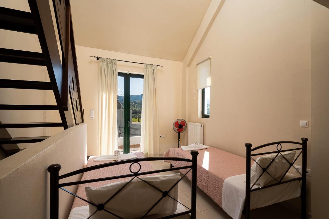 Vidakis Villas 3 Sivas Ngoại thất bức ảnh